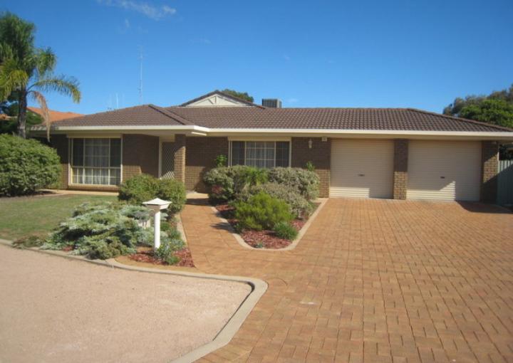 17 Plantation Crescent, Port Pirie
