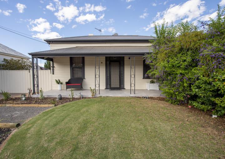 27 Ronald St, Port Pirie