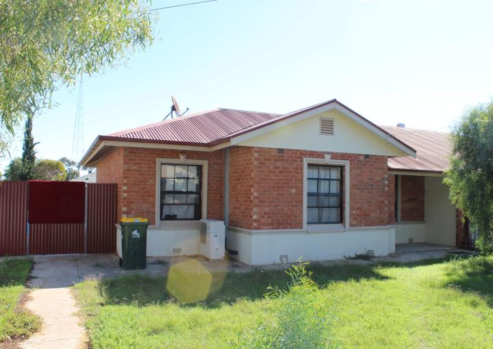 16 Barnes Street, Port Pirie
