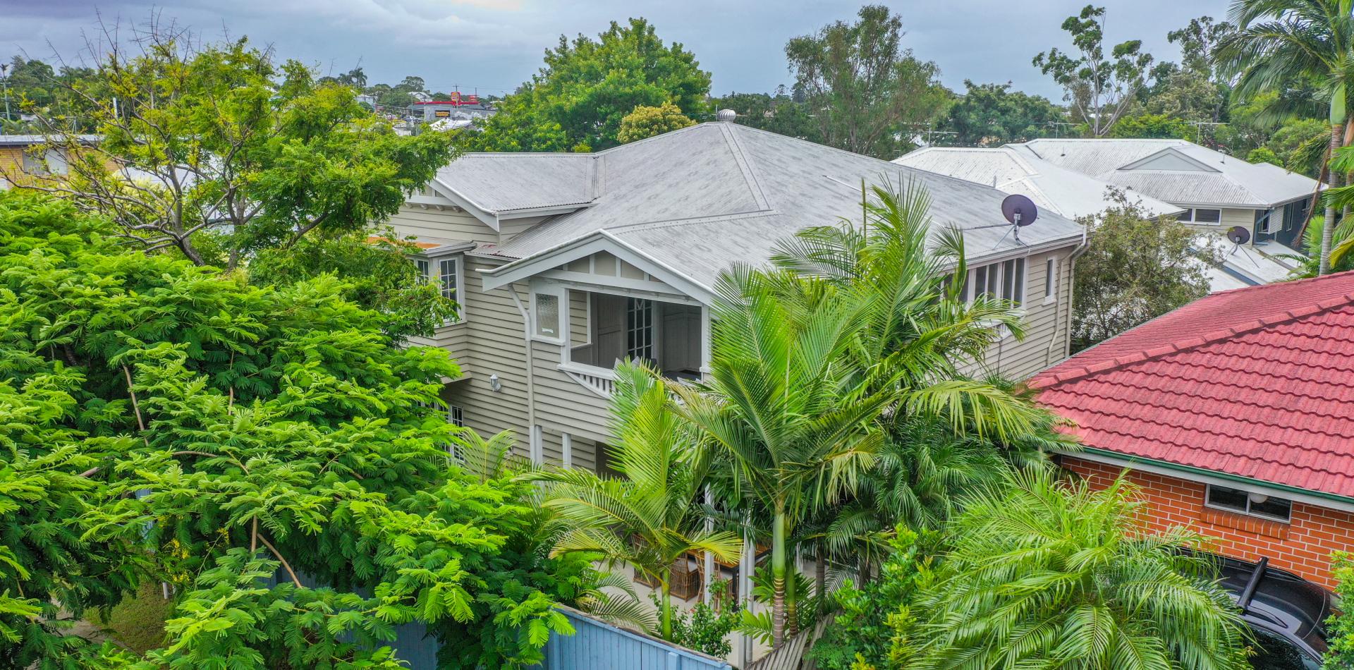 Beautifully Restored Two Level Qlder! Real estate agents Lazzarini