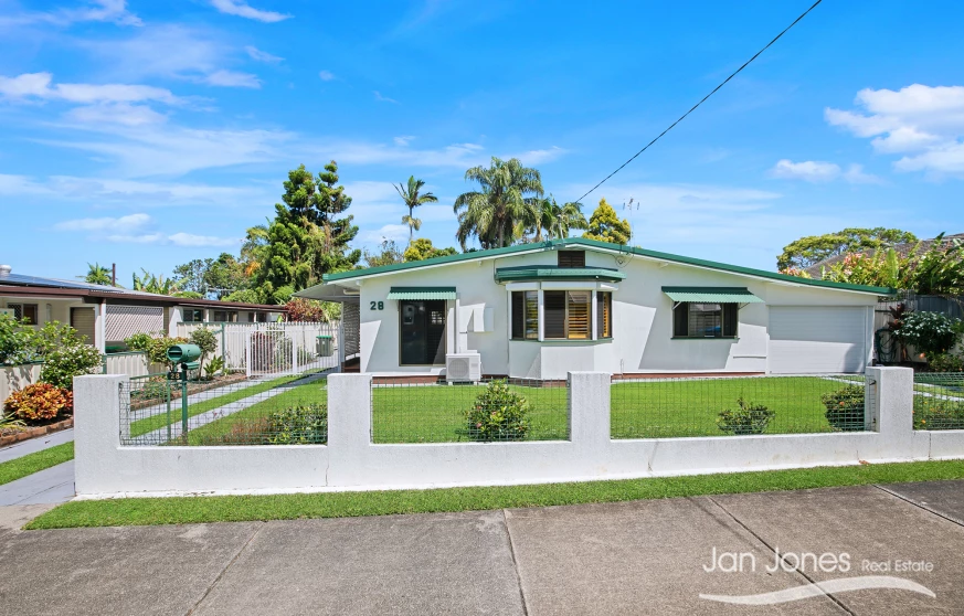 28 Thompson St, Deception Bay