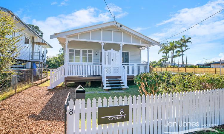 COASTAL CHARM IN SCARBOROUGH