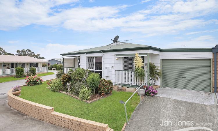 BAYSIDE LIFESTYLE RESORT!