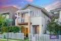 Park Vista & 5 min WALK to Metro & Town Centre!