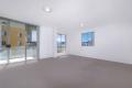 Comfortable & Light-Filled 3-Bedroom Apartment in the Heart of Liverpool