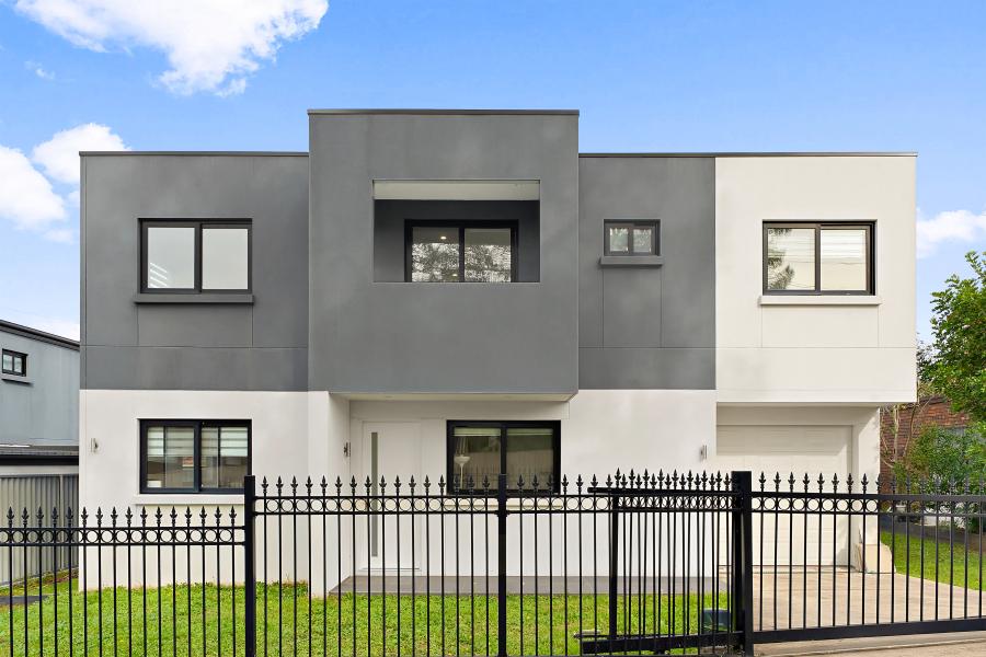 Spacious Contemporary Family Living in a Premier Kirrawee Setting