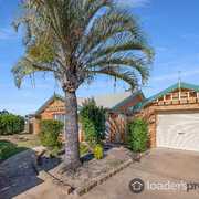 Seller of a House in Thabeban