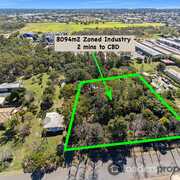 Seller of a House in Thabeban