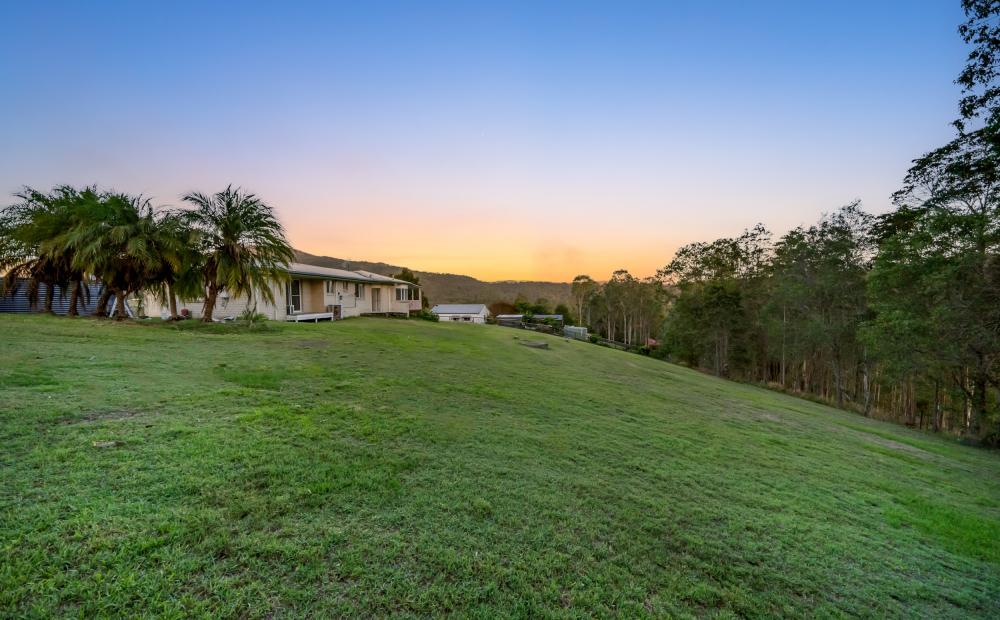 Local Property Team - 59 Manor Court, Canungra