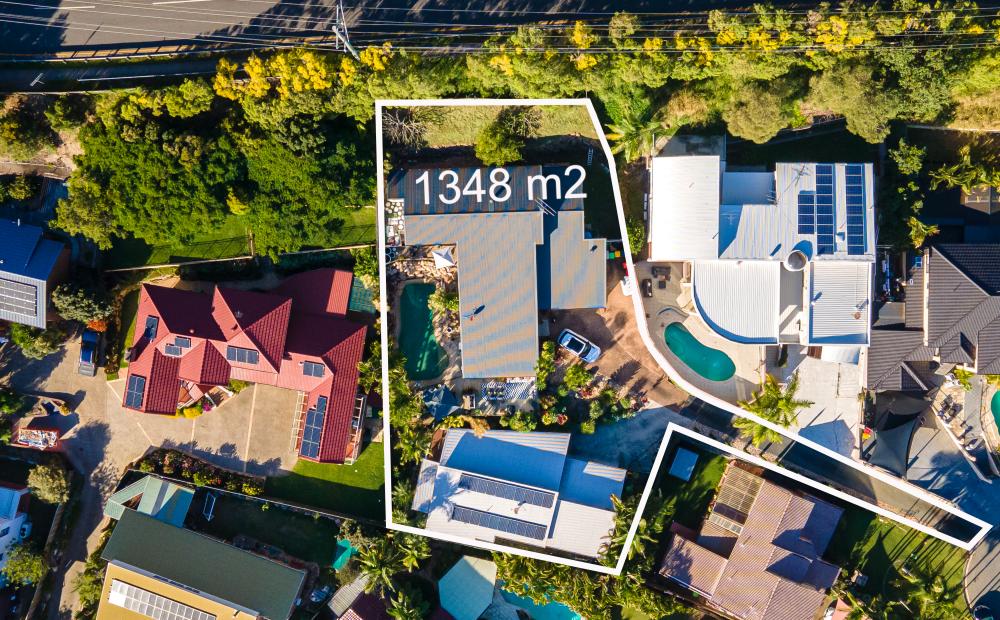 12 Gon Chee Ct, Carindale