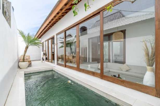 Stunning in Berawa Villa Close to Finns