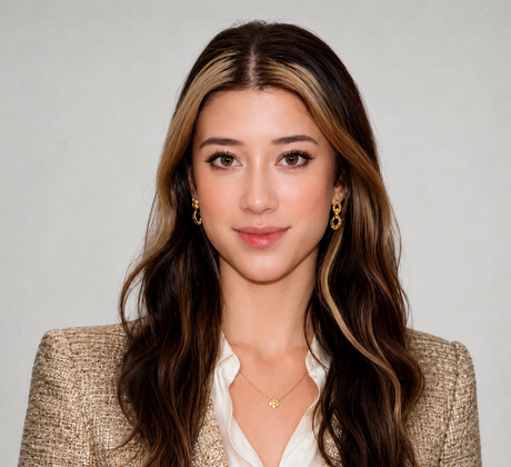 Sarah Small photo