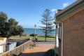 TOWNHOUSE IN GREAT SPOT OPPOSITE BEACH