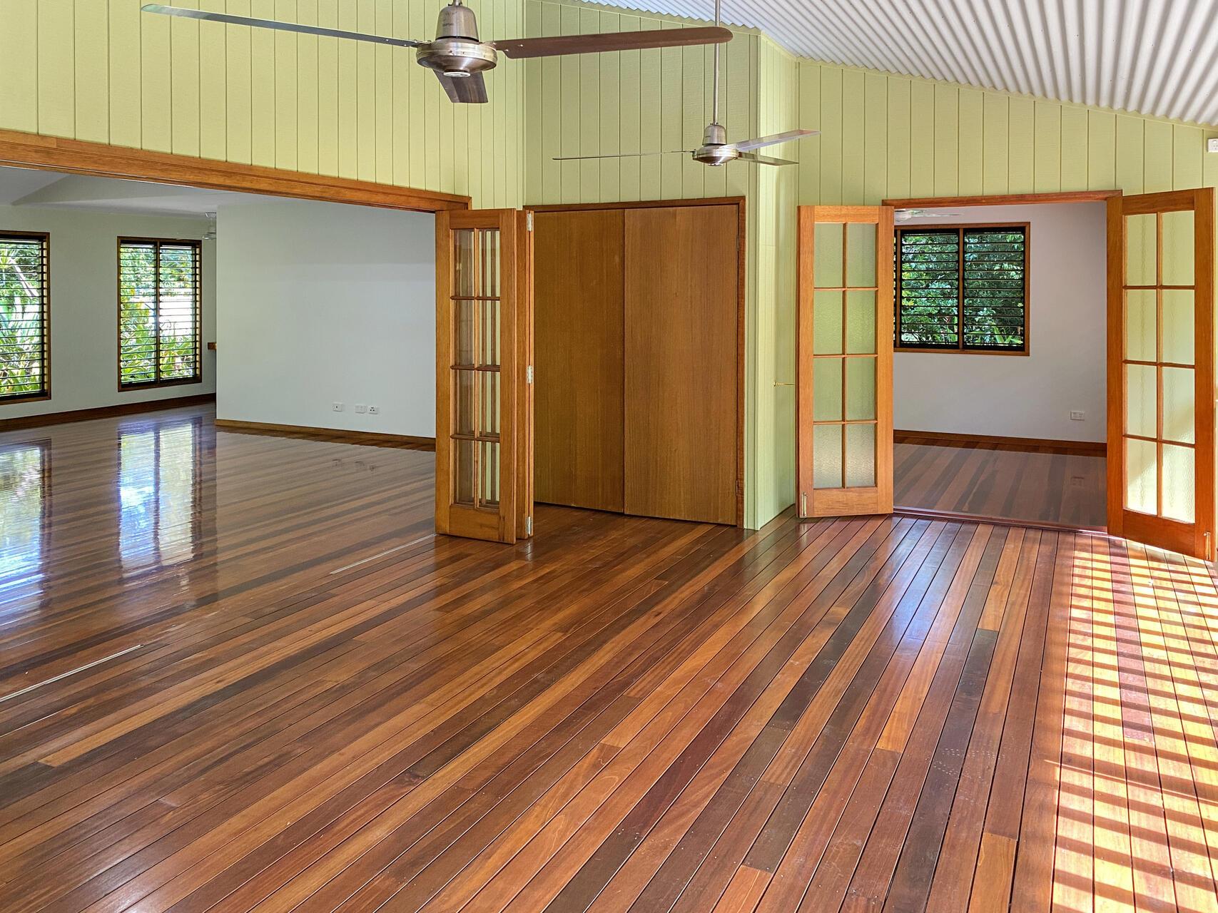 Best of The Ideal Island Home