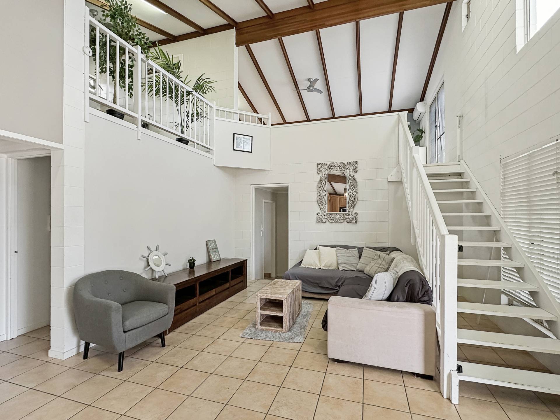 Best of Absolute beachfront, offgrid lifestyle, spectacular