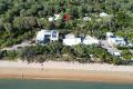 547m2 land one block from Horseshoe Bay beachfront