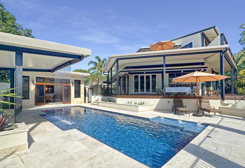 Live like you're on holiday every day