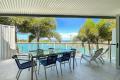 'Water's Edge' Townhouse with 180 degree water views
