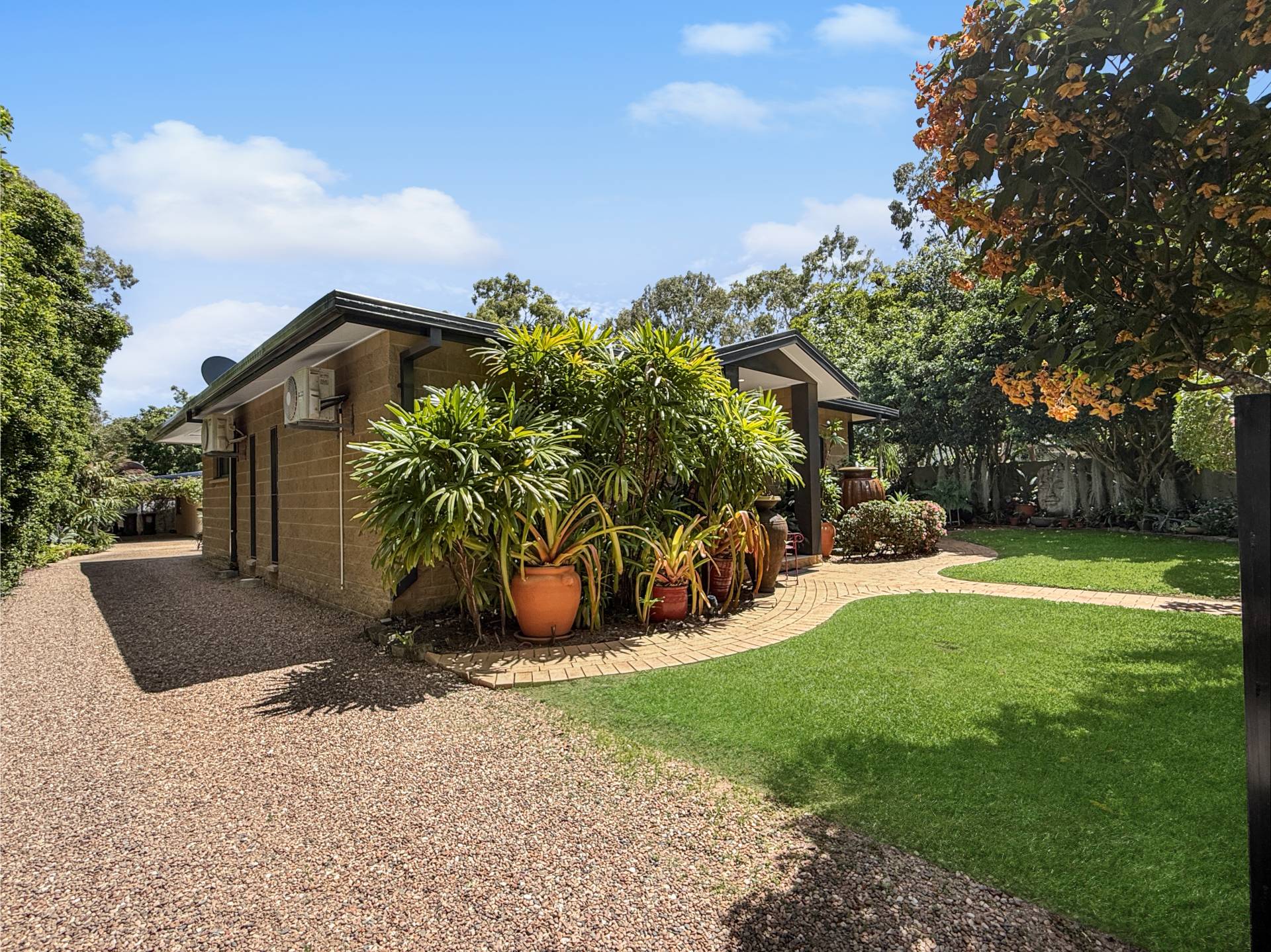37 Apjohn St, Horseshoe Bay - Thumbnail 4
