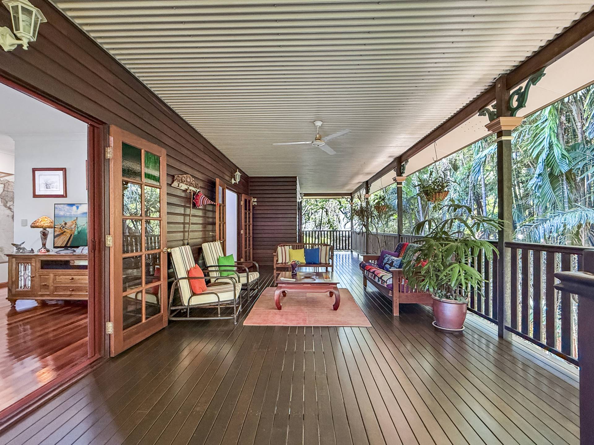 16 Murray St, Nelly Bay - Thumbnail 2