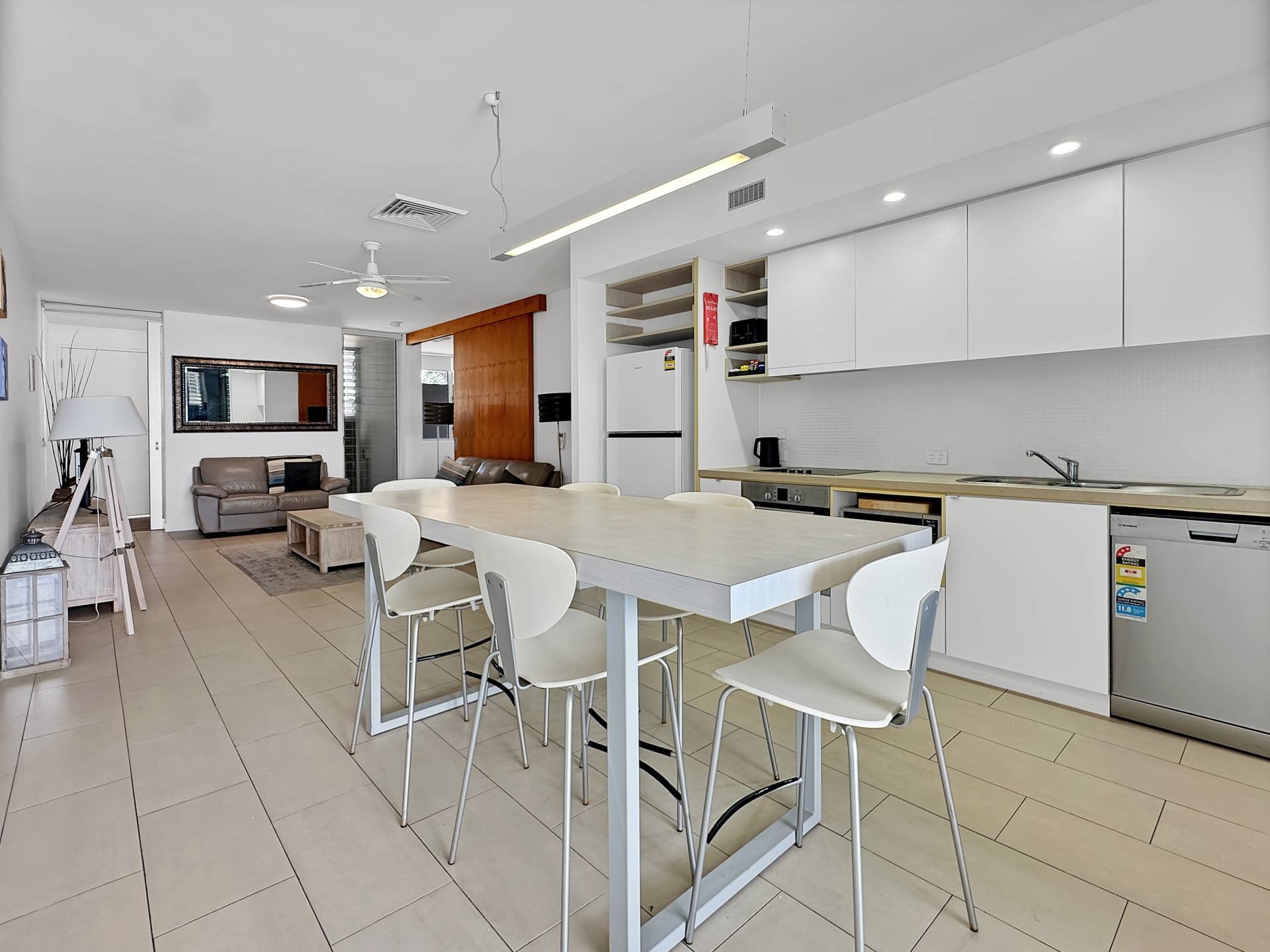 3301, 146 Sooning Street, Nelly Bay - Thumbnail 4