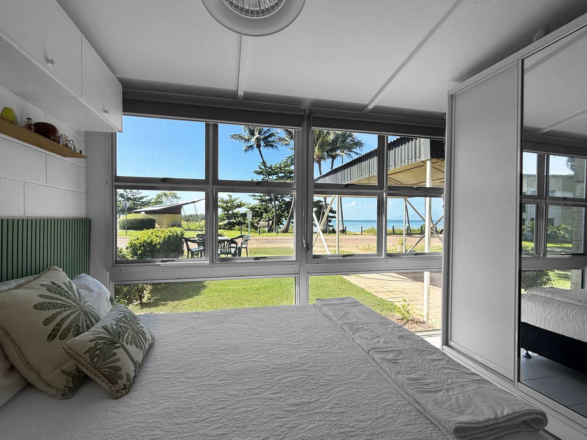1, 14-15 The Esplanade, Nelly Bay - Thumbnail 7
