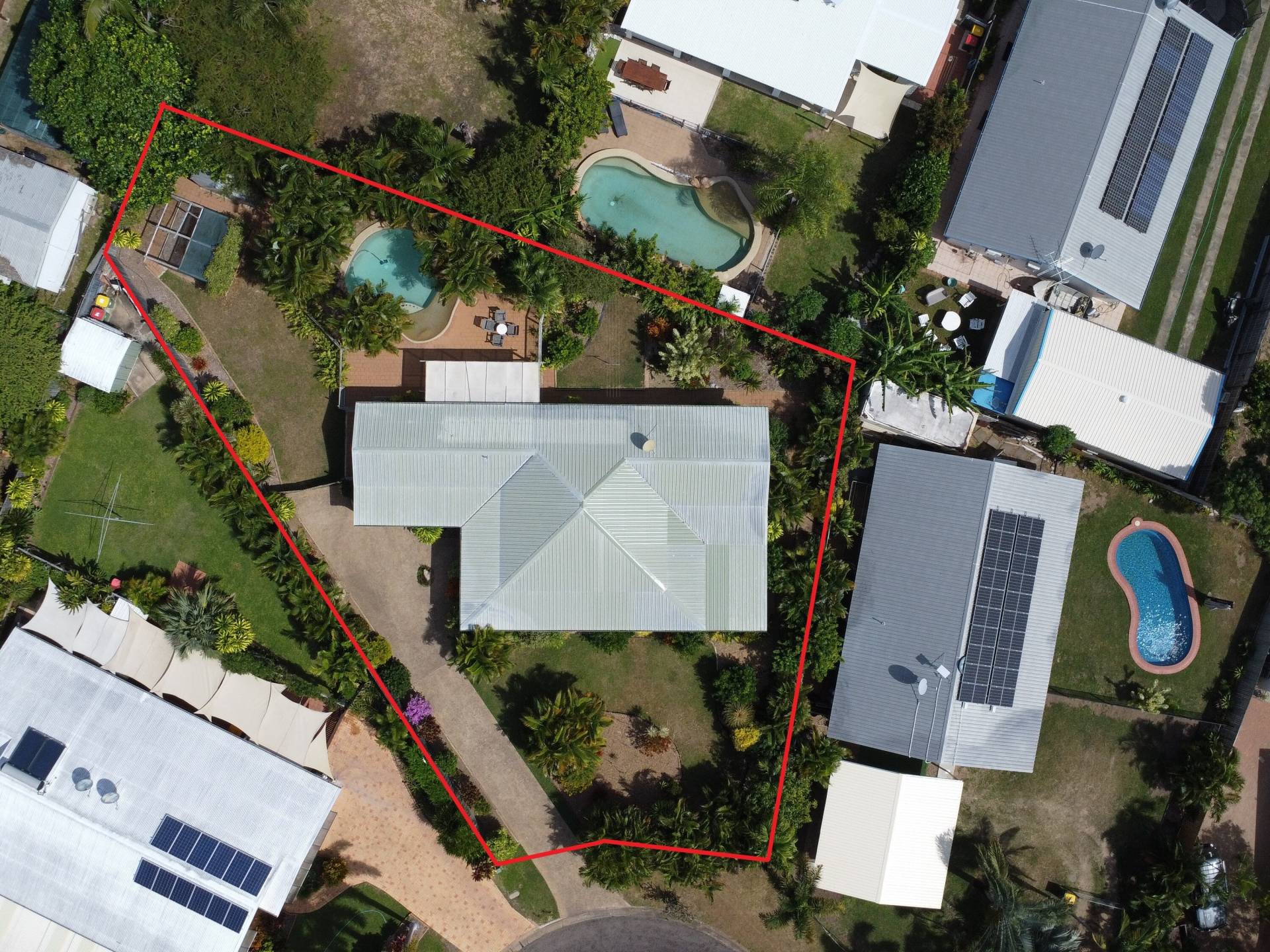10 York Court, Horseshoe Bay - Thumbnail 3