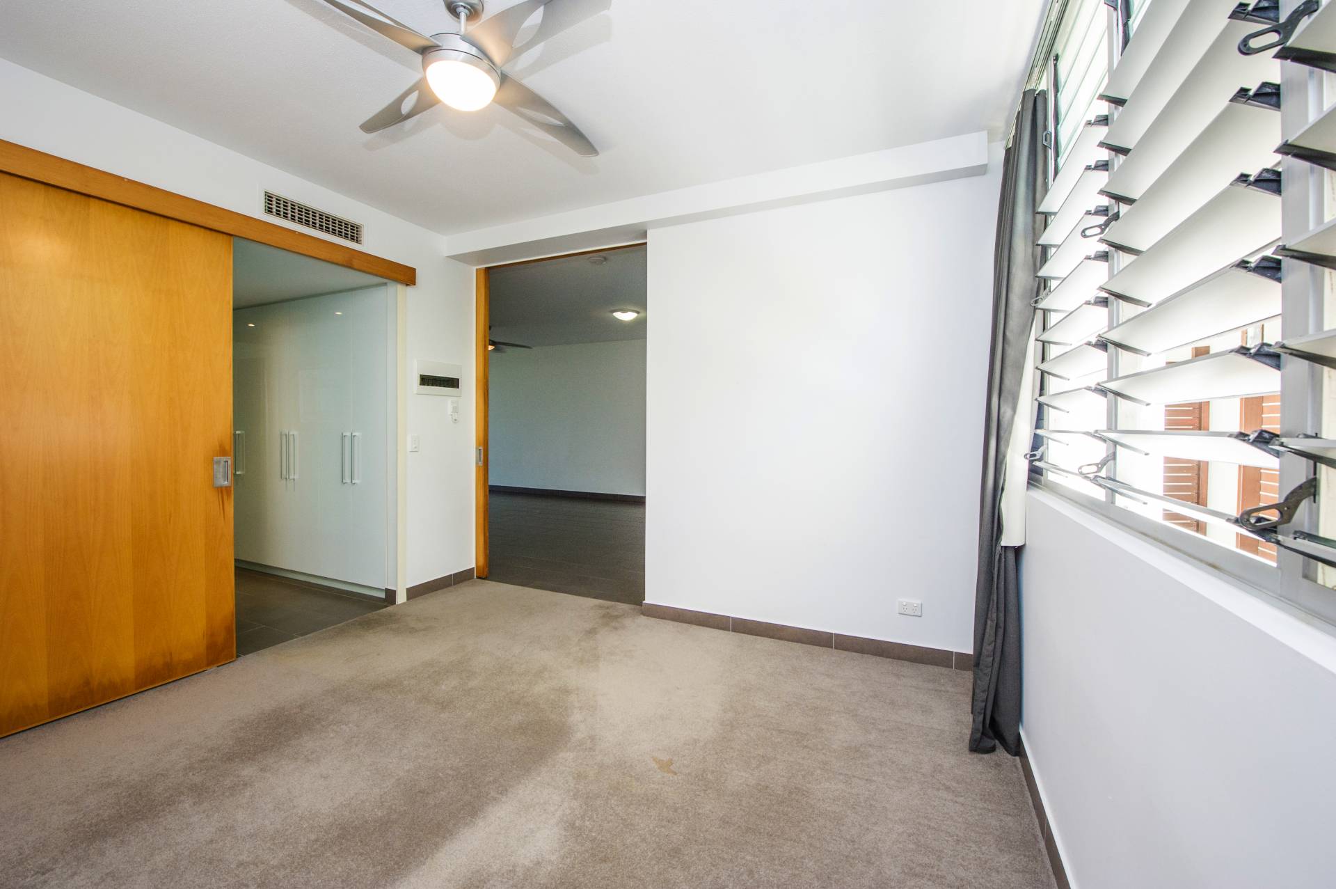 Best of Mortgagee in Possession Absolute Oceanfront Apartment