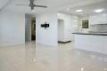 Modern 2-bedroom Duplex Home with Air-conditioning!