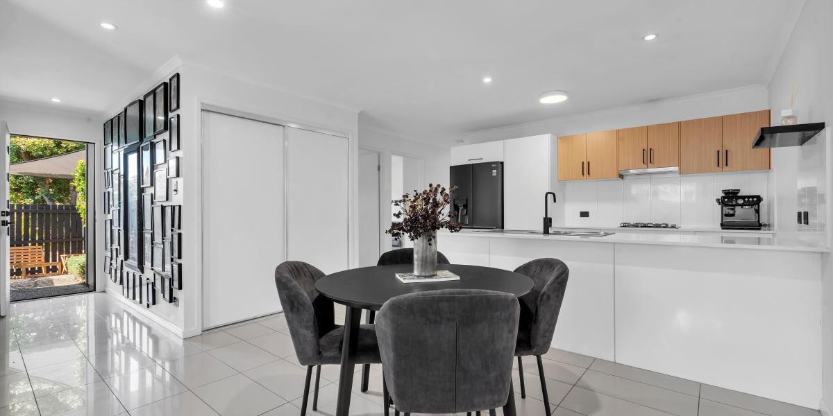 Modern, Spacious and Private!