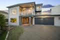 Move Quickly: Twinkling Bay Views!