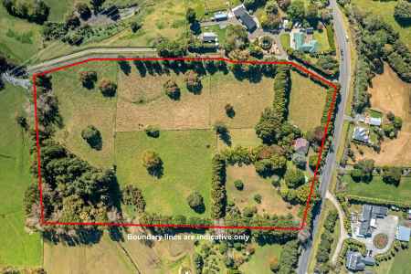 4ha Flat to Gently Contoured Land with Charming Villa & Lifestyle Appeal