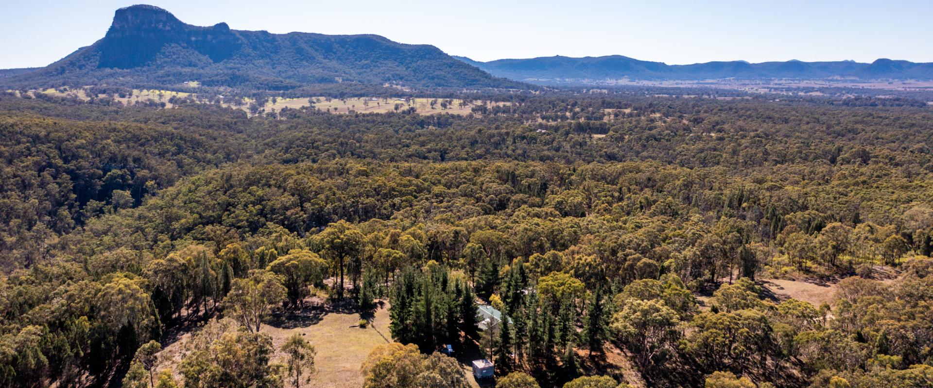 McDonald Lawson Your Rural Retreat Awaits