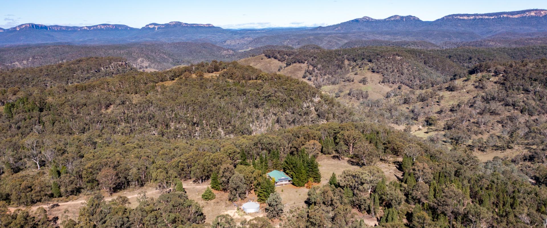 McDonald Lawson Your Rural Retreat Awaits