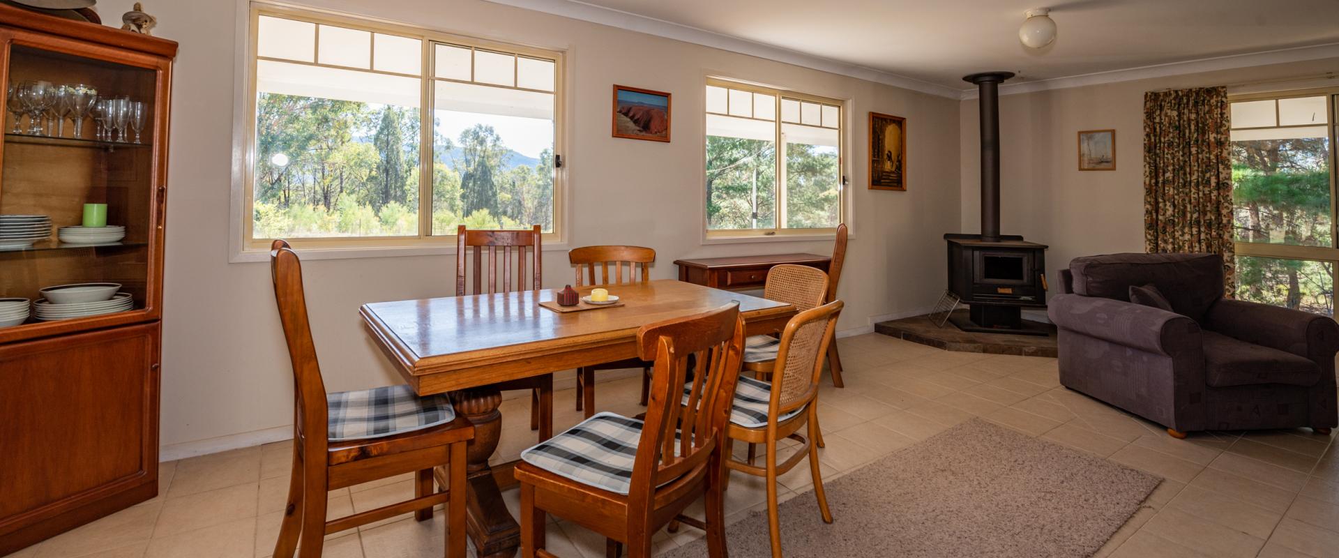 McDonald Lawson Your Rural Retreat Awaits