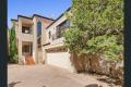 EXECUTIVE APPLECROSS RESIDENCE - STUNNING LOCATION!