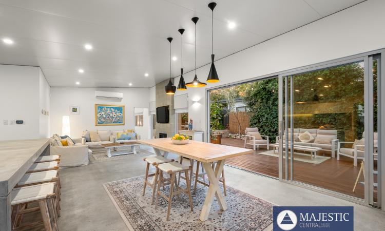 TWO HOMES - ONE FAMILY - ENDLESS POSSIBILITIES