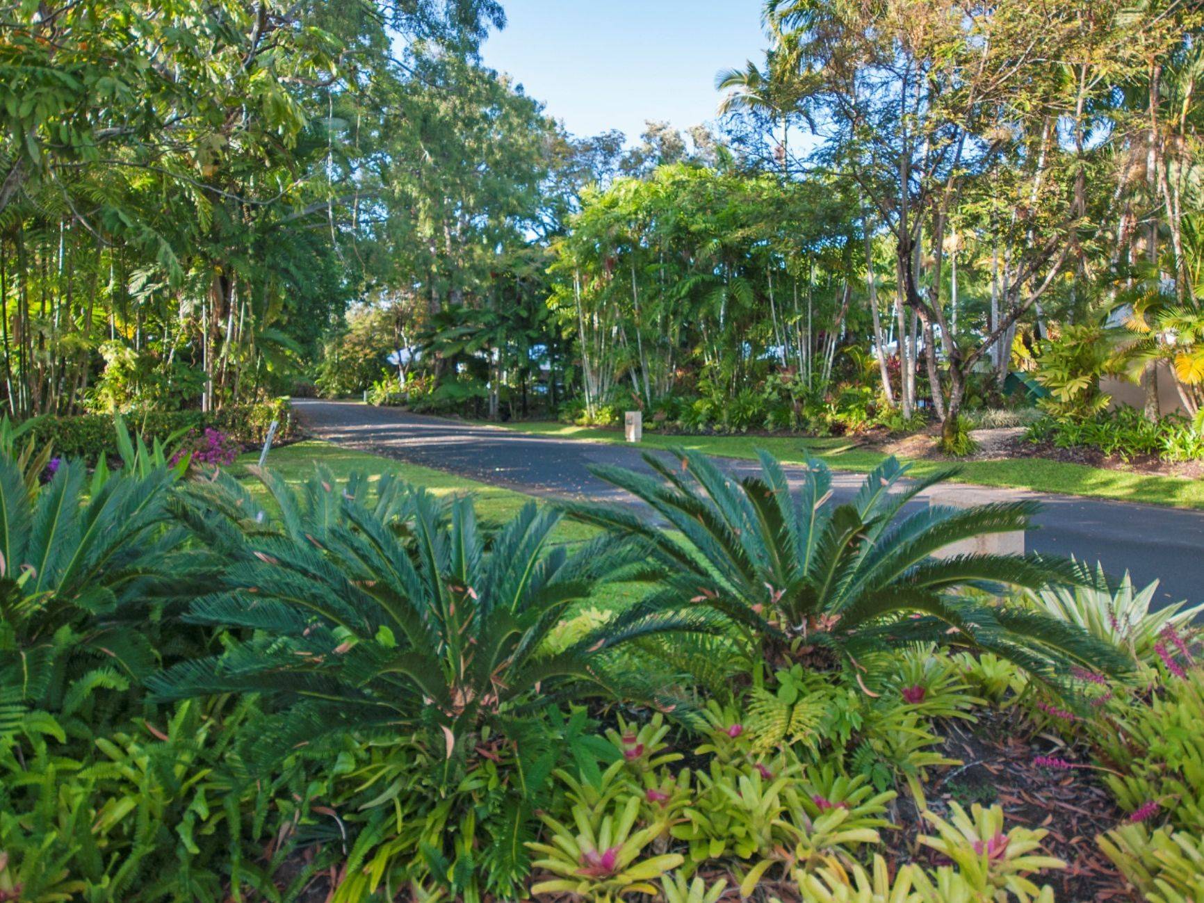 Mirage Villa 105 Bougainvillea Way South, Port Douglas SOLD by Tony McGrath Real Estate
