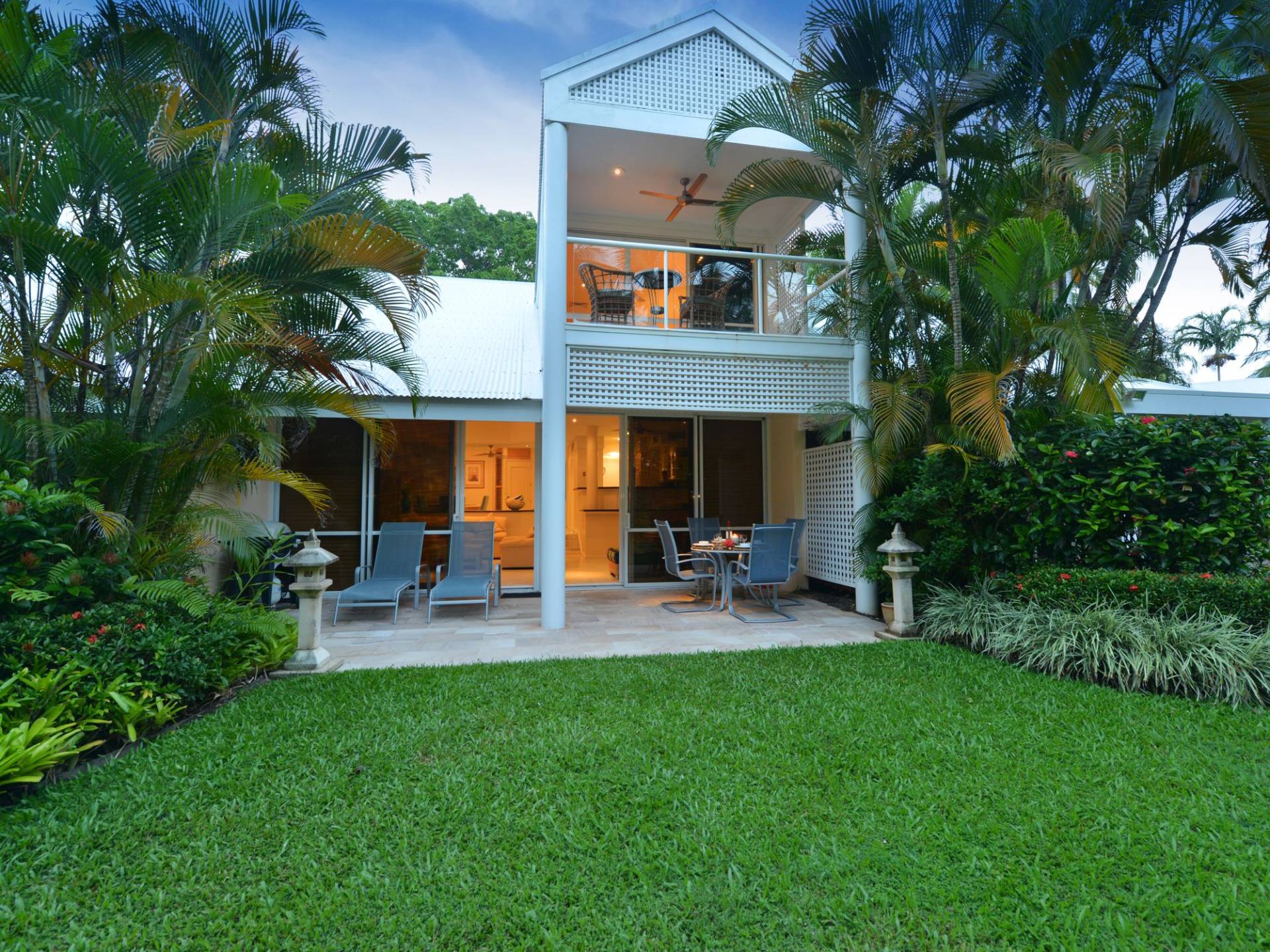 Mirage Villa 105 Bougainvillea Way South, Port Douglas SOLD by Tony McGrath Real Estate