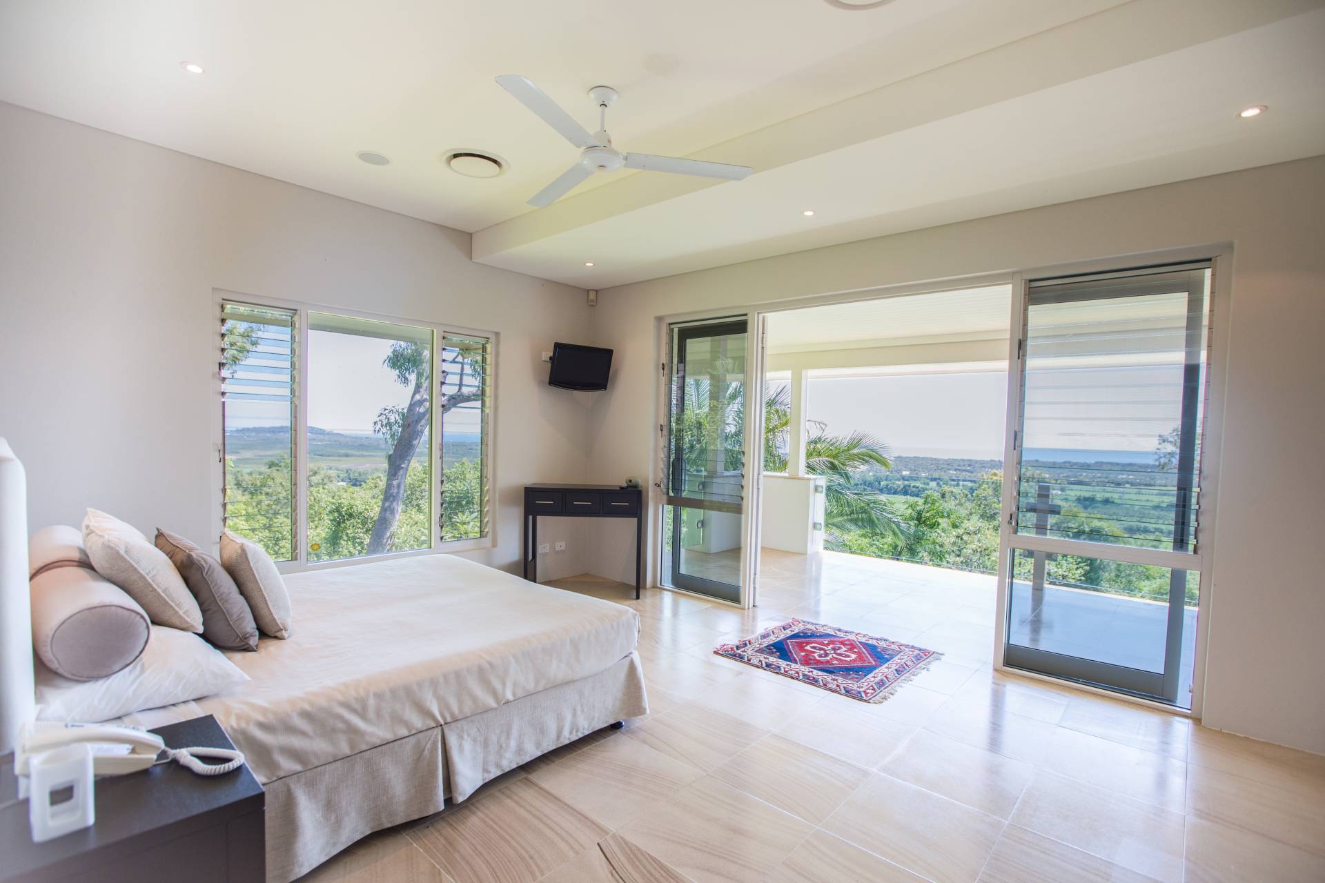 The Sanctuary Holiday House Port Douglas - The Best Holiday House in Port Douglas