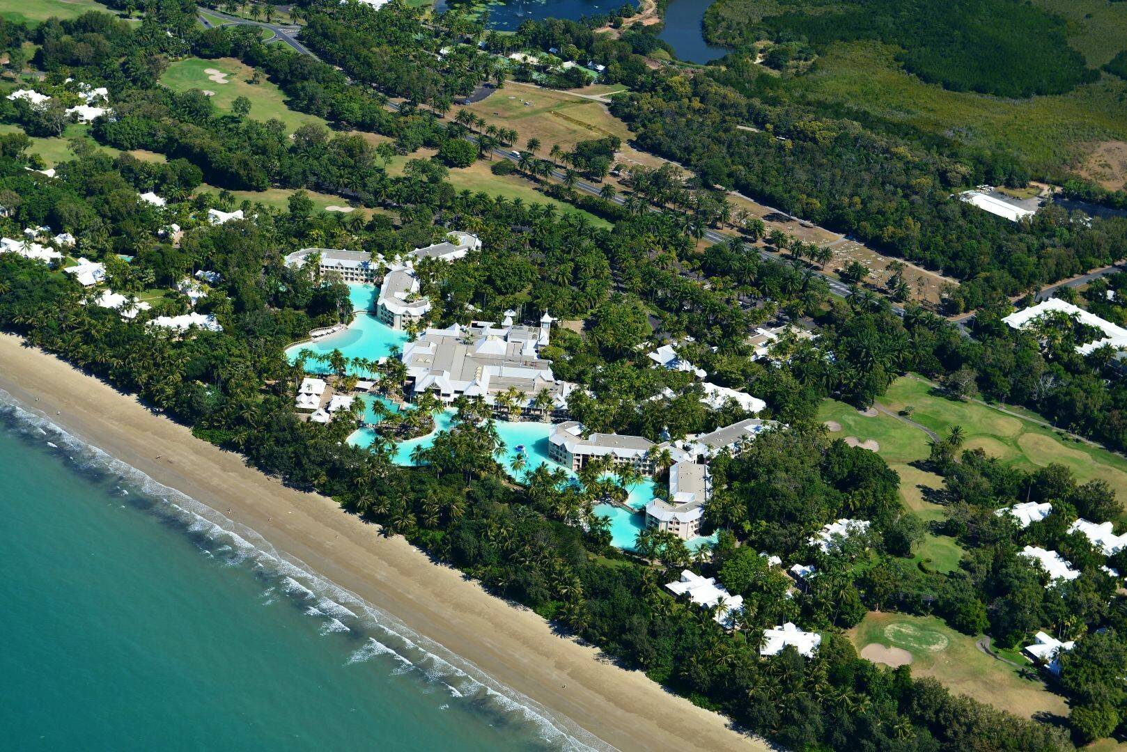 33 Beachfront Mirage, Port Douglas SOLD by Tony McGrath Port Douglas