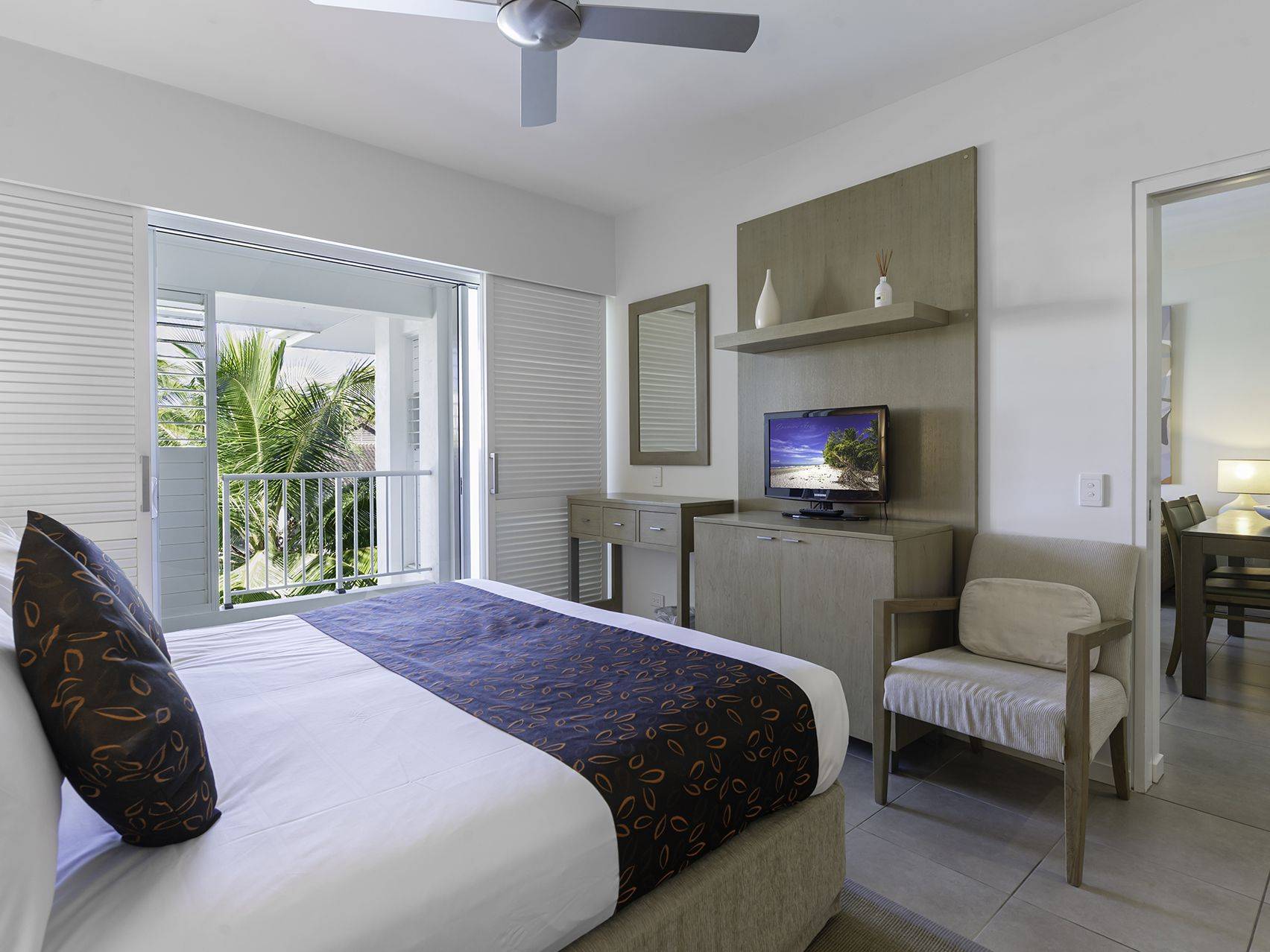 Beach Club Port Douglas SOLD by Tony McGrath Real Estate