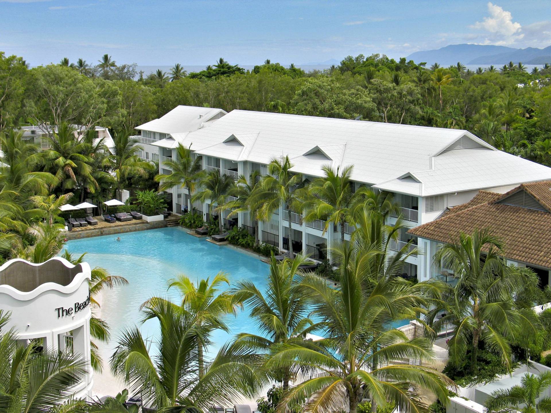 Beach Club Port Douglas SOLD by Tony McGrath Real Estate
