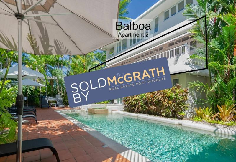 3 Bedroom Apartment with Sea Views in the heart of Port Douglas