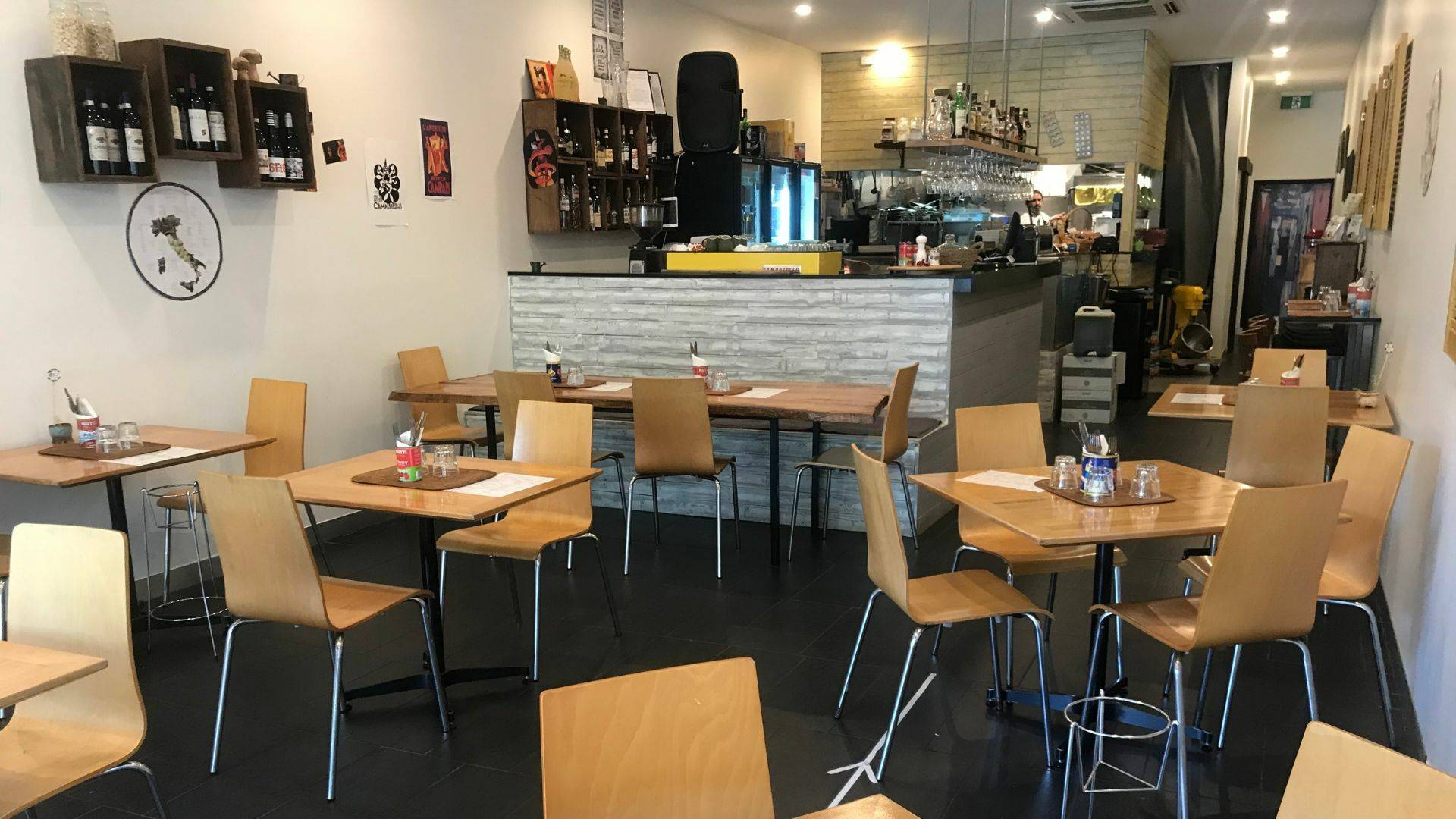 Established Italian Restaurant for sale on Macrossan Street, Port Douglas