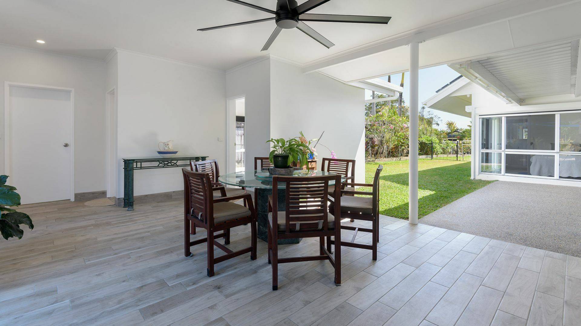 Tony McGrath Real Estate Port Douglas