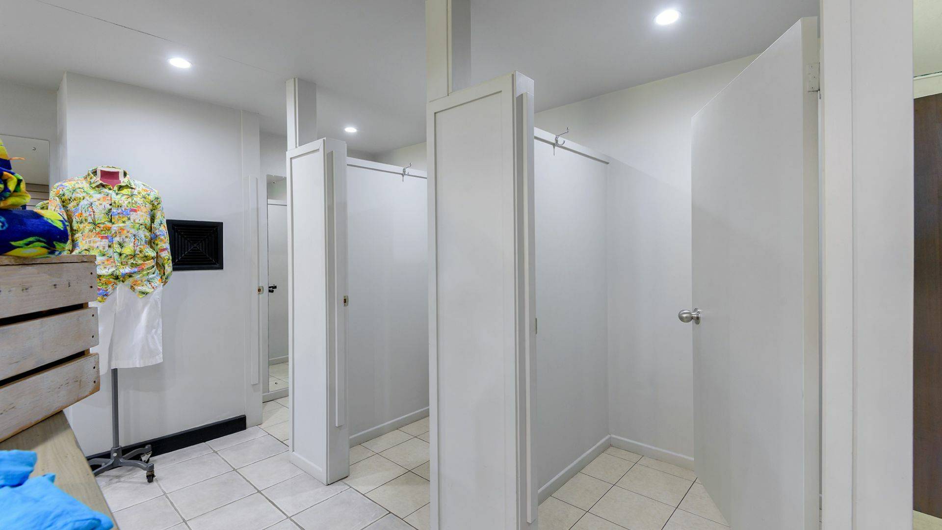 For Sale Port Douglas - Tenanted Retail Investment Property