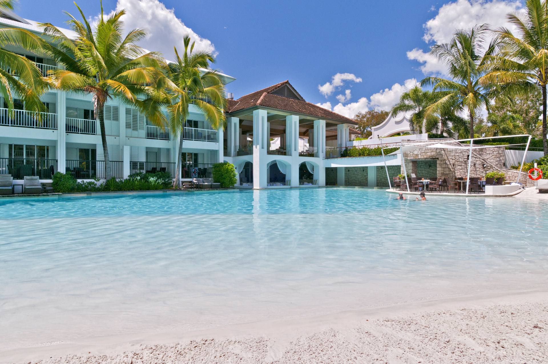 Beach Club Port Douglas SOLD by Tony McGrath Real Estate