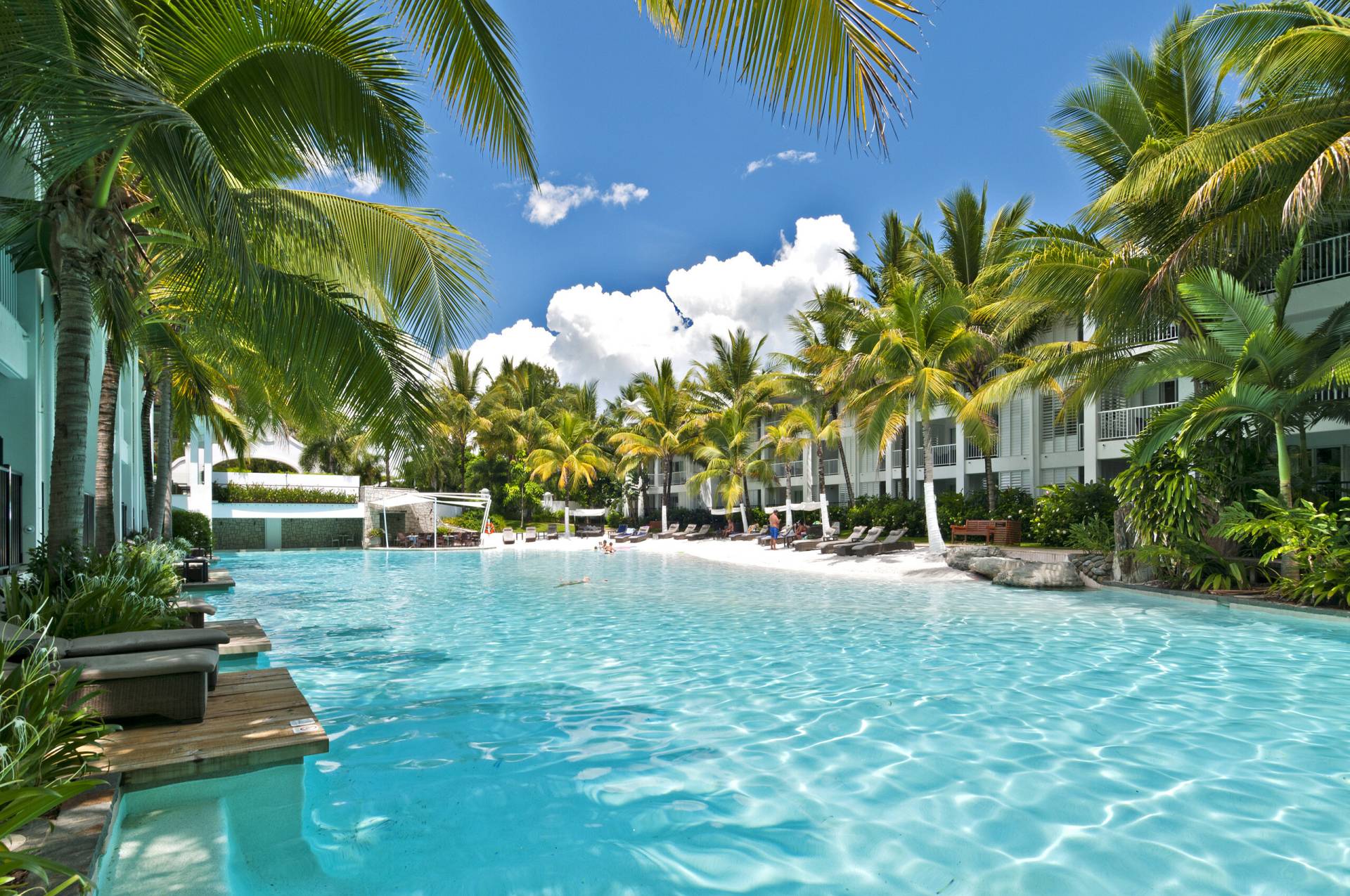 Beach Club Port Douglas SOLD by Tony McGrath Real Estate