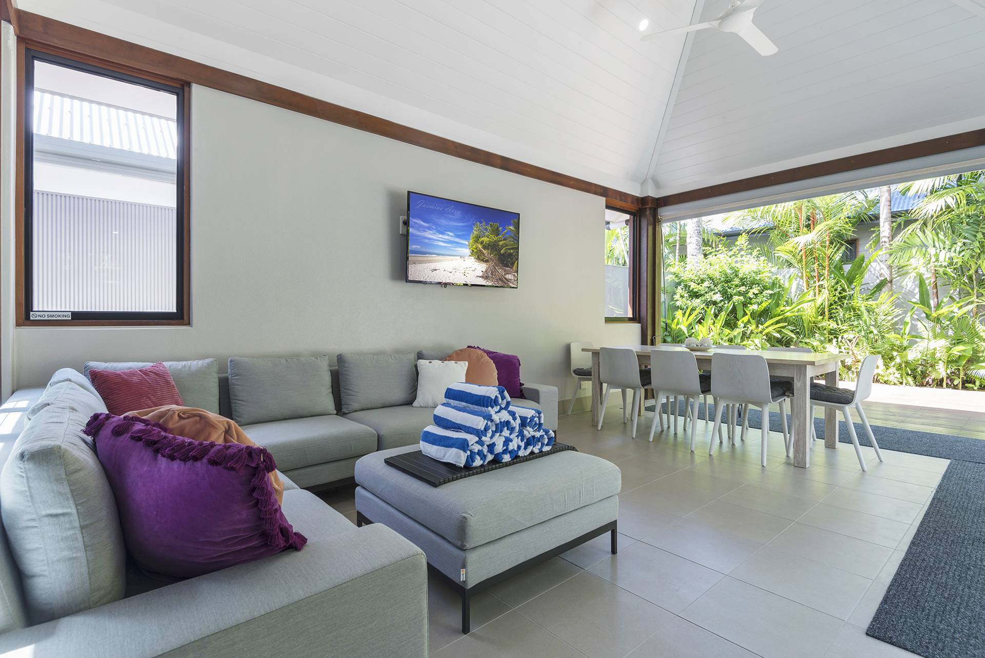 Unit 2, 42 Garrick St, Port Douglas SOLD by Tony McGrath Real Estate